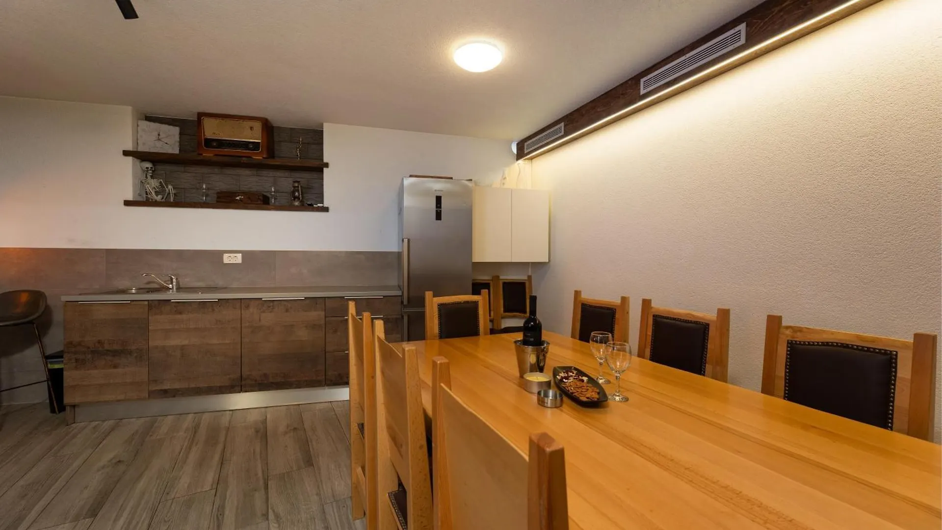 Apartment Holiday Home Miriam Kastela