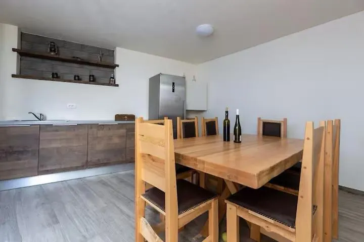 Holiday Home Miriam Kastela 0*,